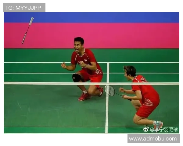 成都羽毛球队防反战术解析与实战应用探讨